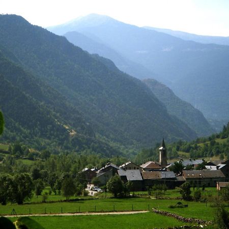 Hotel Vall Ferrera Areu Buitenkant foto